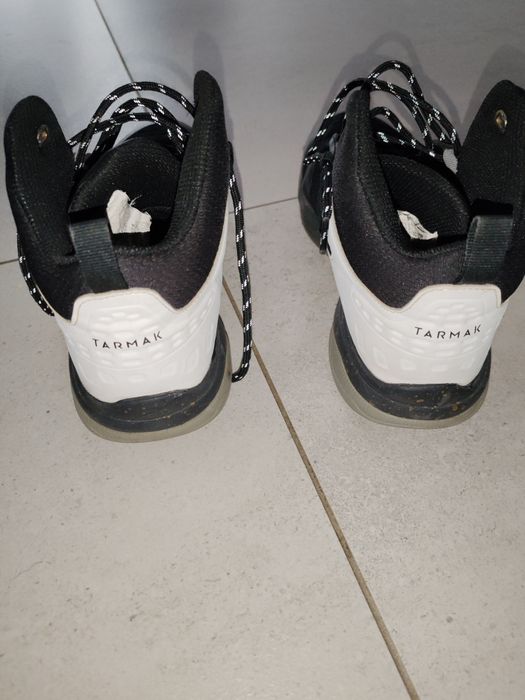 Vând ghete baschet TARMAK