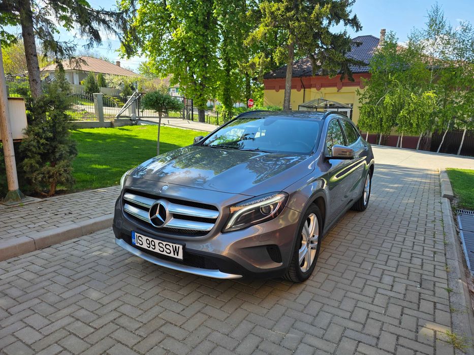 Mercedes-Benz GLA 200d 4MATIC – proprietar, stare excelentă