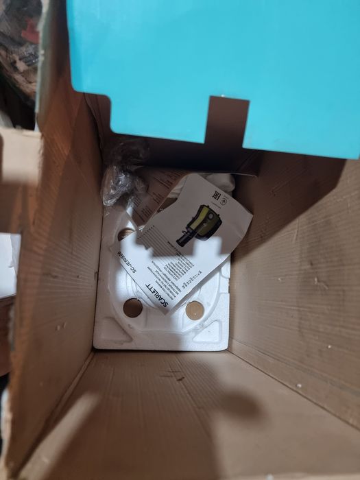 Соковыжимаока scarlett