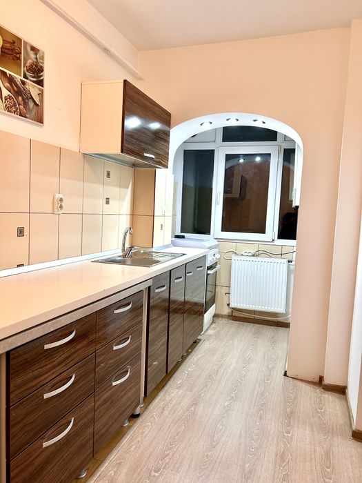 Apartament 3 camere de închiriat – Calea Bucovinei, vis-a-vis de Penny