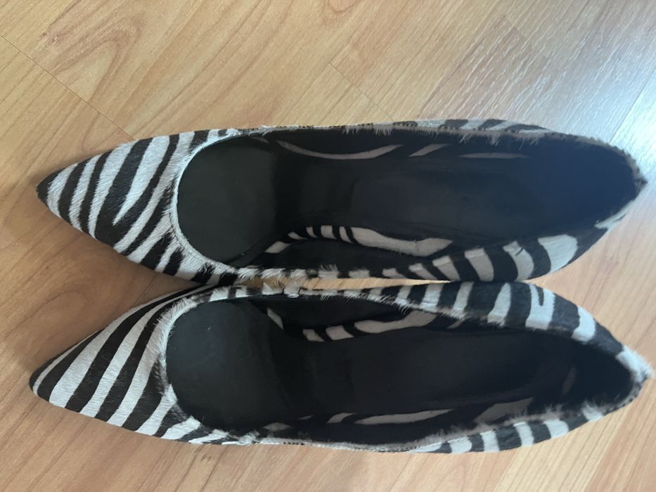 Pantofi piele marimea 39