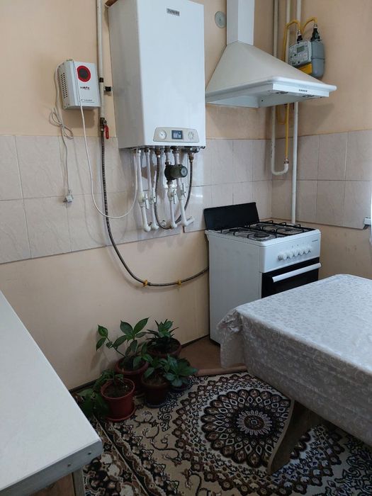 Qizlarga ijaraga kvartira berilad Sergili Rayon 2-metroga 3minut yo'l