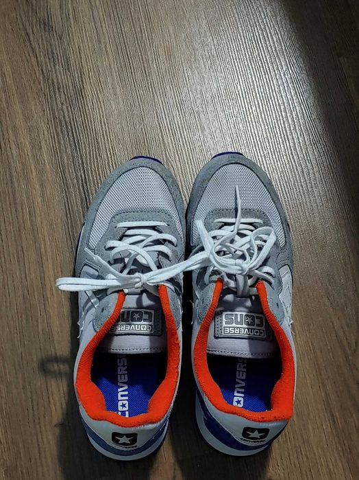 Маратонки converse