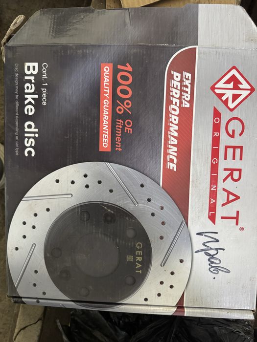 Продам передний перфарированный тормозной диск на  Лексус РХ 350