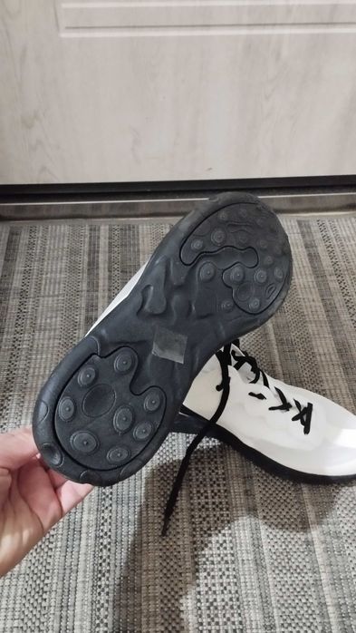 Кроссовки прозрачные бренд kazar studio