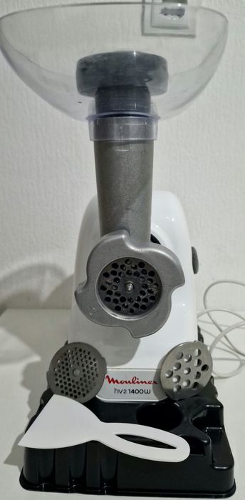 Продам мясорубку Moulinex Hv2