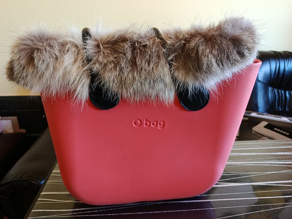 Чанта Obag  с джоб и зимен аксесоар