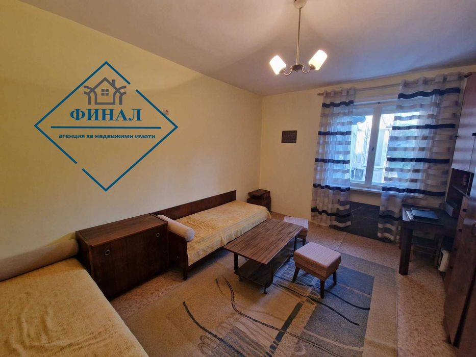 Продава се Четиристаен апартамент в Шумен, Център - 100 кв.м за 1326 €/кв.м - Снимка #6