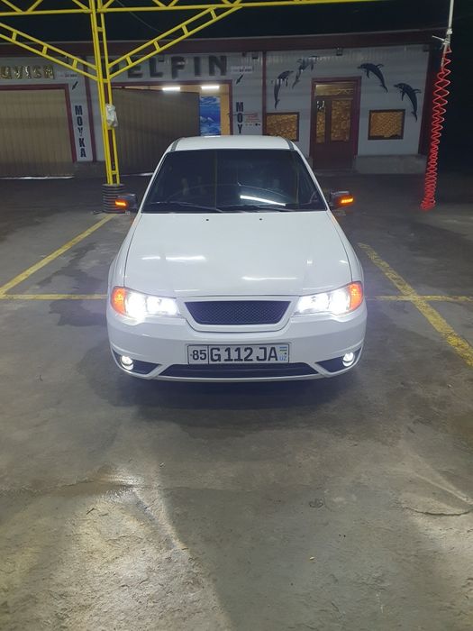 Nexia 2 srochni sotiladi 2015 yil.  lyuks, dons 1.6 kondior,