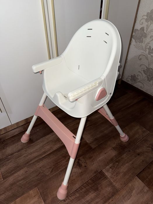 Детский стульчик для кормления