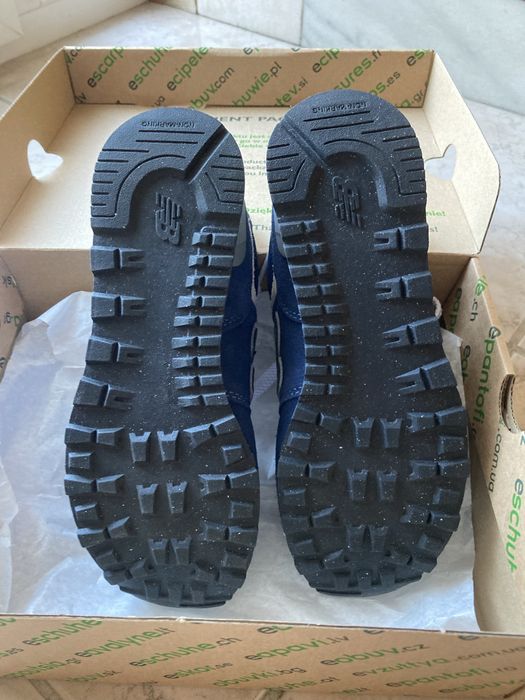 Adidasi new balance 34,5
