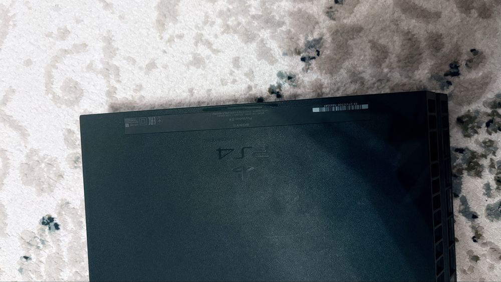 Ps-4 Fat продаю…