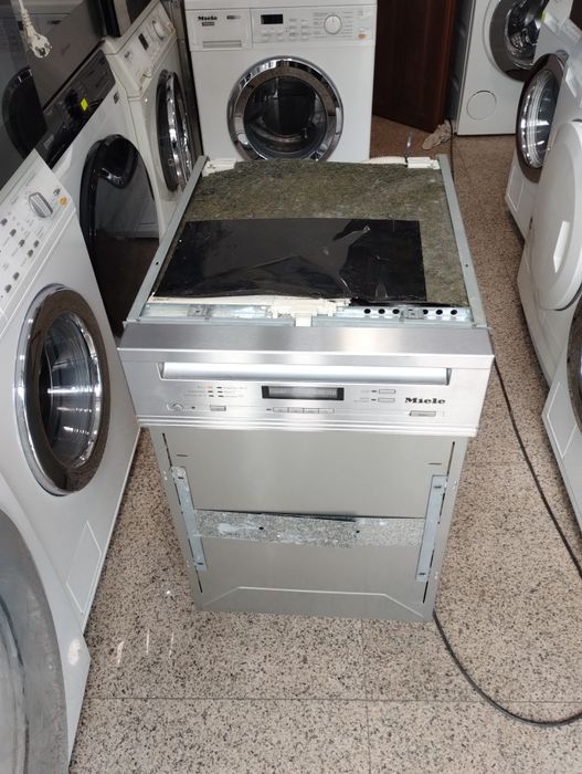 Съдомиялна MIELE 45см Auto Open