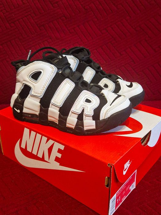 Nike Air More Uptempo