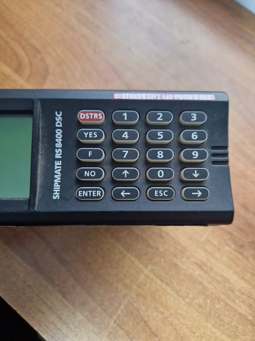 Stație radio Simrad Shipmate RS8400 dsc