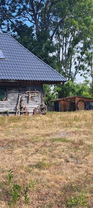 Vand teren si constructie rustica