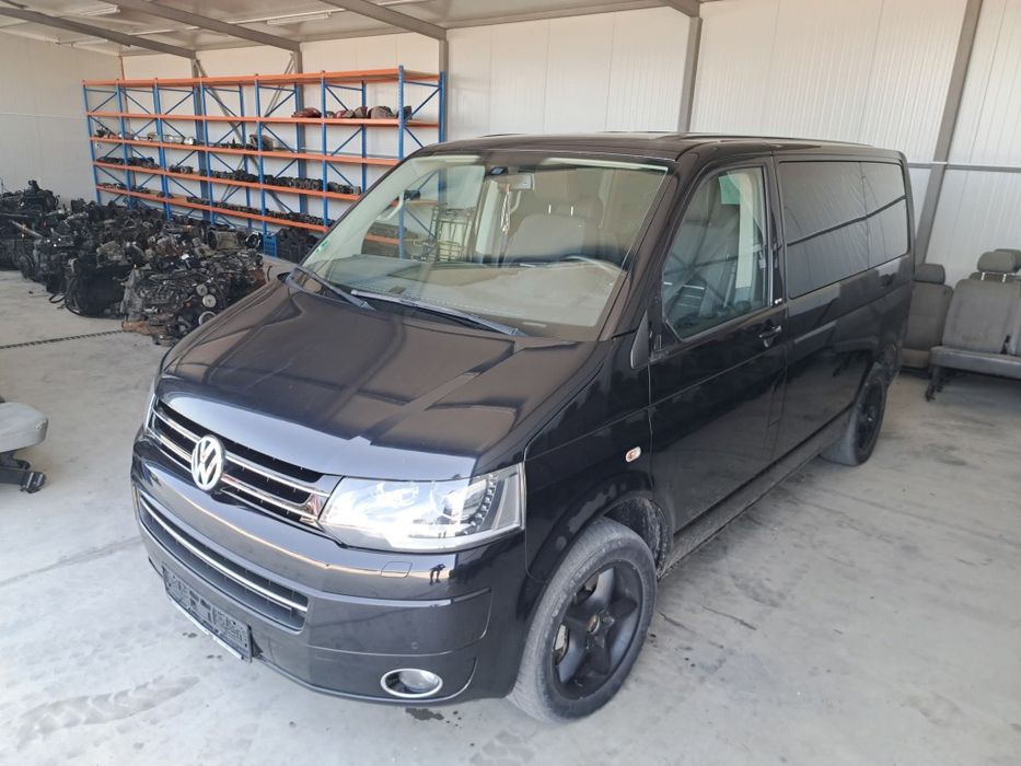 VW Transporter Т5 Multivan VW Т5 Мултиван 2.0 TDI DSG 7F САМО НА ЧАСТИ