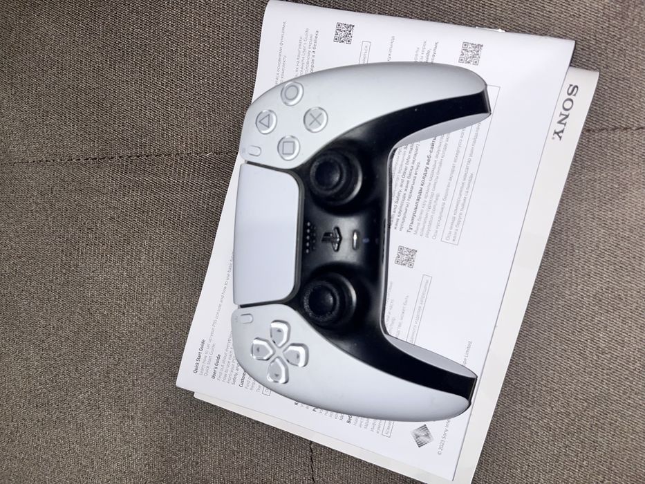 Продам Playstation 5