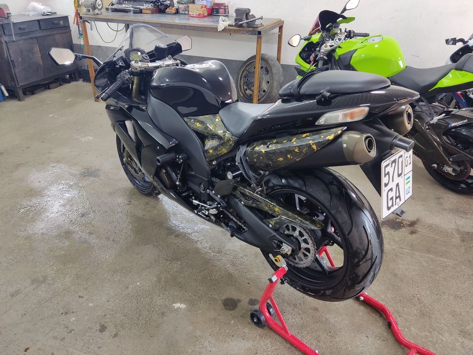 Kawasaki zx 10 r