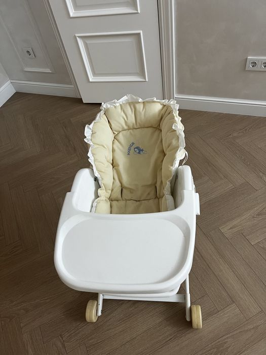 Детский стульчик для кормления