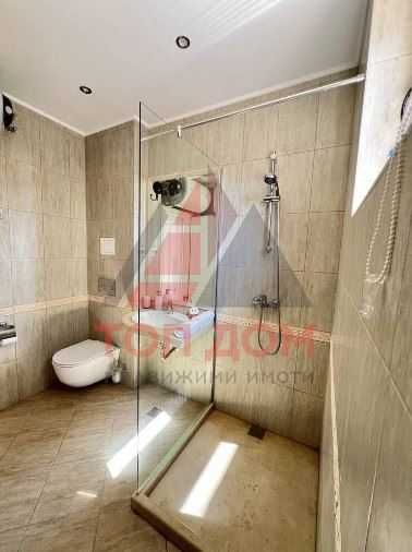 Дава се под наем Двустаен апартамент в Варна, Чайка - 70 кв.м за 750 € - Снимка #4