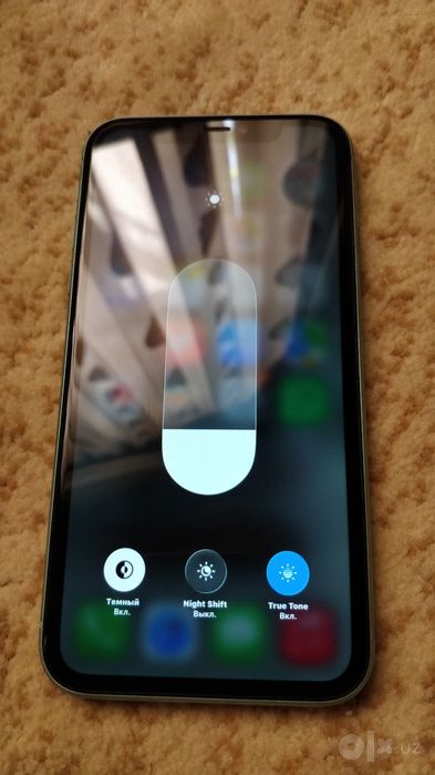 Iphone 11 xotirasi 128GB batare 72%