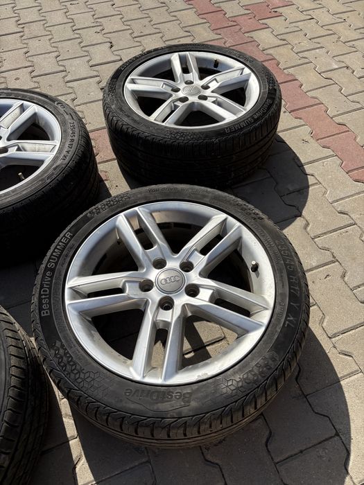 Set jante originale Audi R17 cu anvelope de vară
