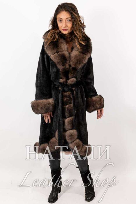 Дамски ексклузивен кожух от Алпака Милица