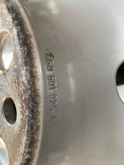 Джанта за AUDI A6 C7 4G0 601 025 A 8Jx17H2 ET 39 ном 105