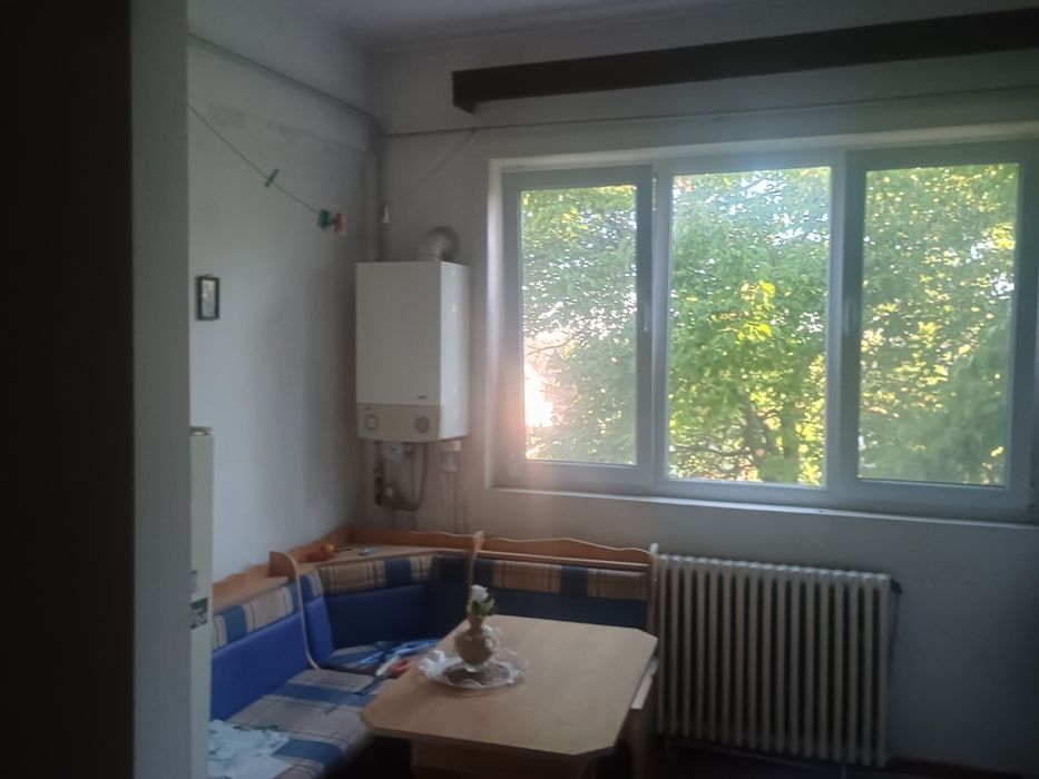 Vând 2 camere cămin Romcarbon