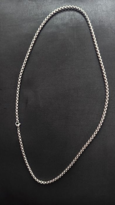 Синджир от медицинска стомана