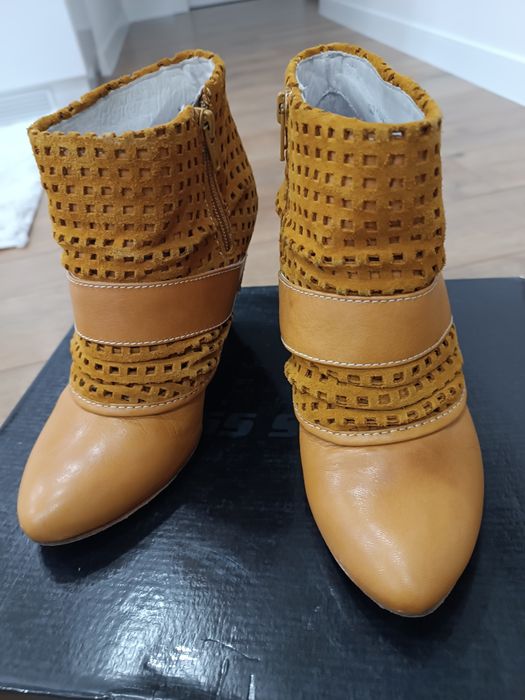 Дамски Боти в отлично състояние