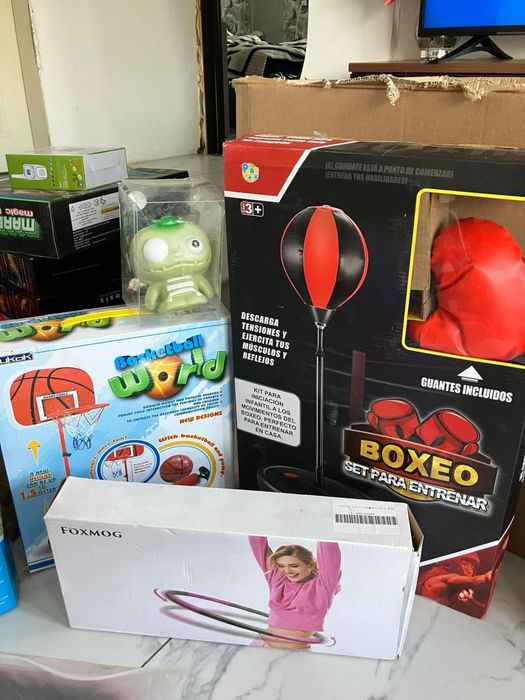 Куп нови играчки за твоето дете!