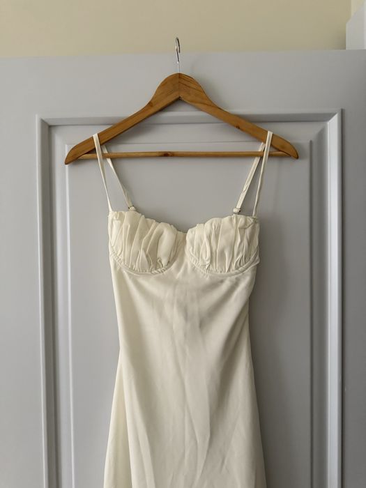 Платье шелковое Asos