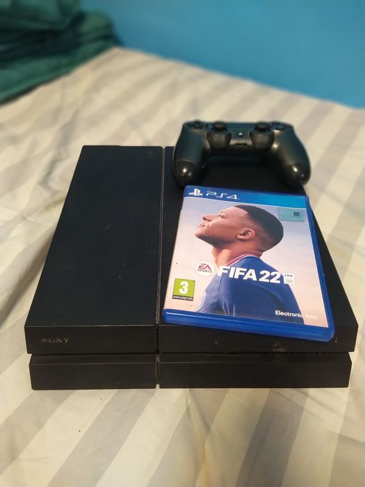 PlayStation 4 slim