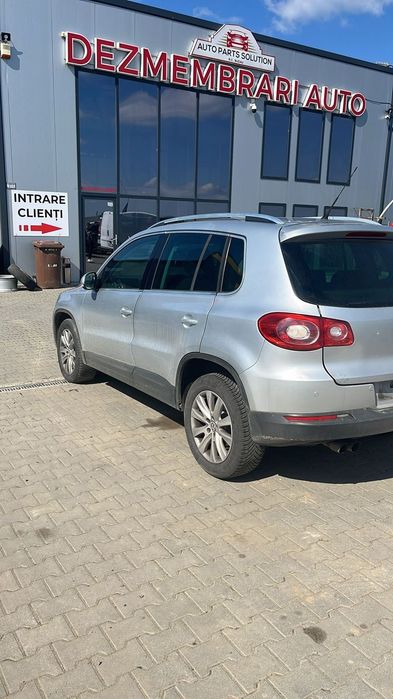 Dezmembram Volkswagen Tiguan 2.0 diesel din 2011
