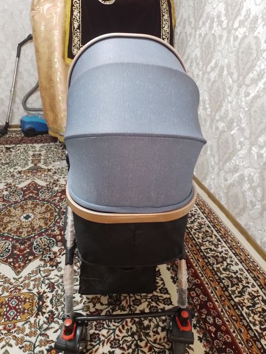 Новая детская коляска