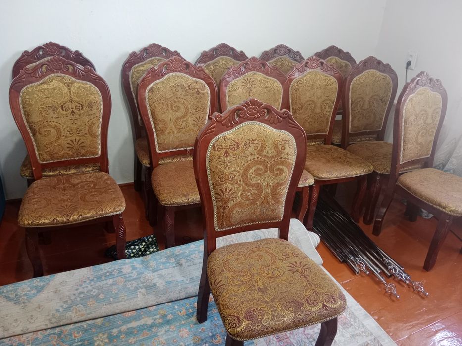 Стулья для гостинной