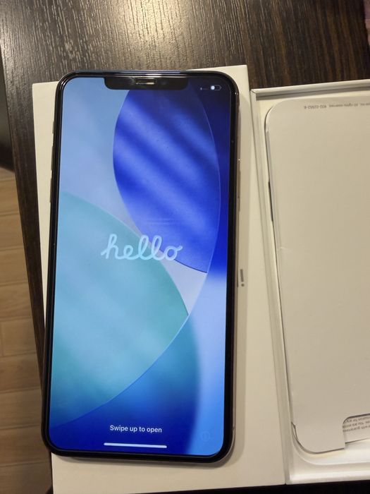 Iphone 11 pro max Gold 256gd