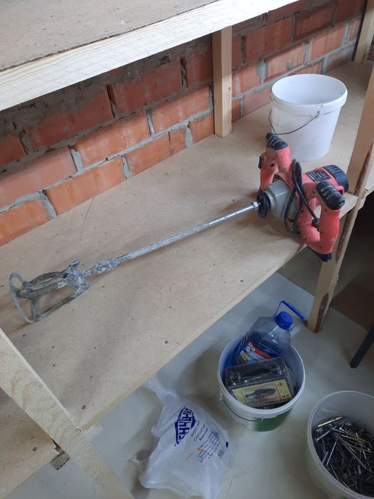 Продам электрический смеситель