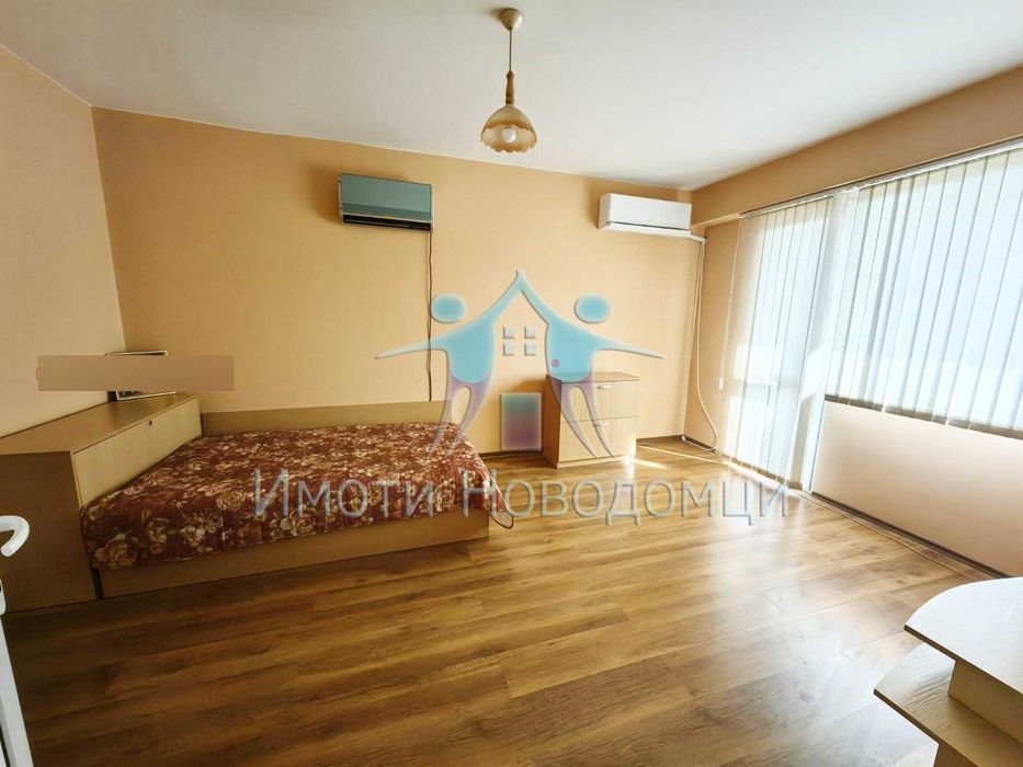 Продава се Двустаен апартамент в Шумен, Пазара - 60 кв.м за 1700 €/кв.м - Снимка #3
