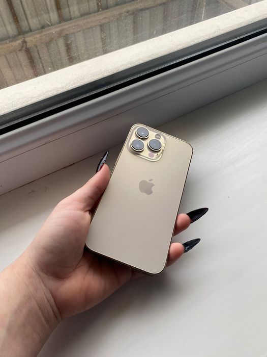 iPhone 13 pro gold 512gb