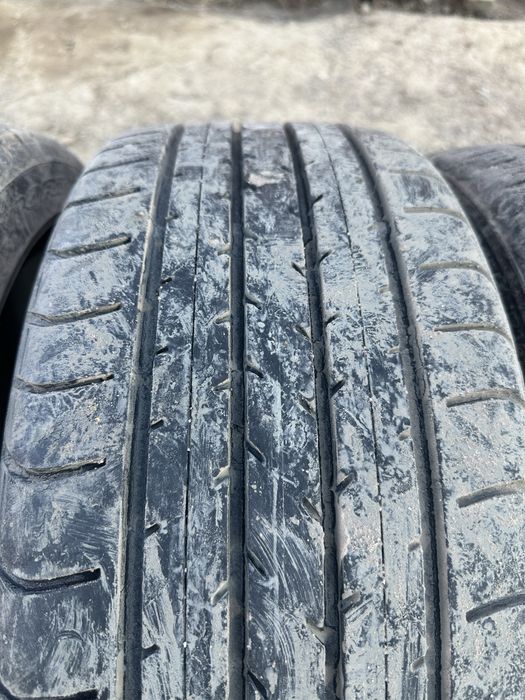 Продам резину 225/45/18