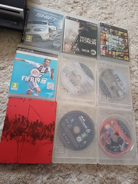 Vând ps3 funcțional