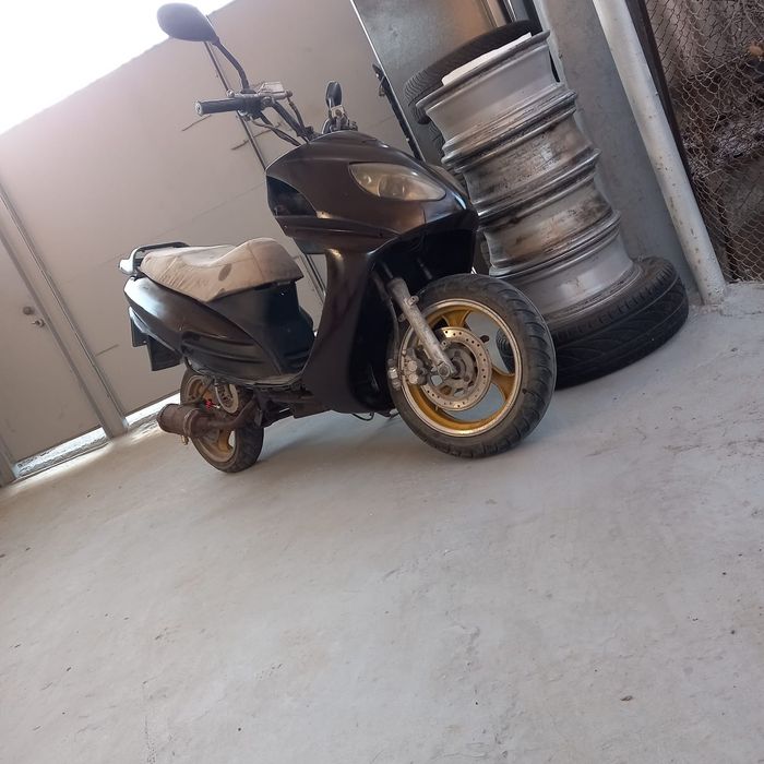 Продам мопед почти всё новое