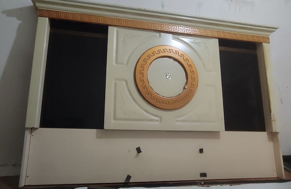 Продаётся спальня мебель