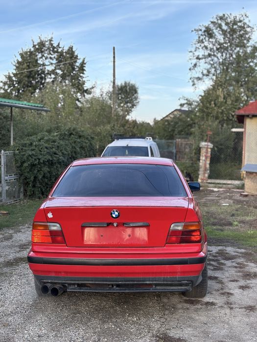 Dezmembrez bmw e36