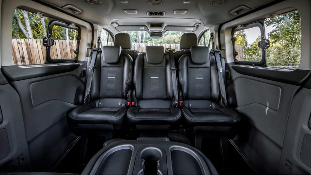 Microbuz Ford Tourneo Custom Active, pentru inchiriere van premium, Cluj-Napoca