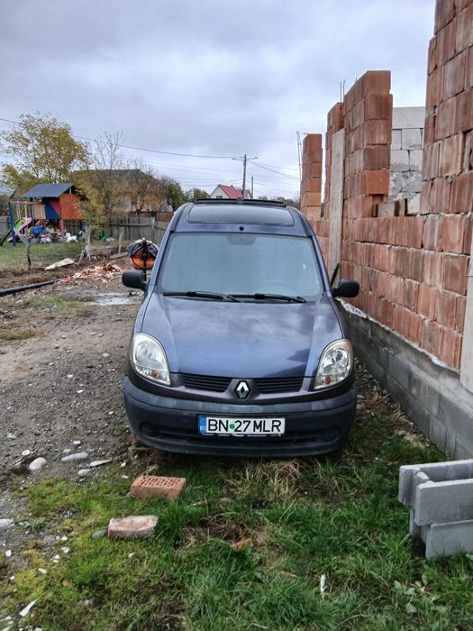 RENAULT Kangoo