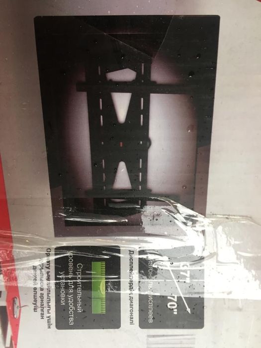 Кронштейн настенный для телевизоров и плазменный панелей.